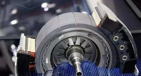 永磁同步電機為啥成為主要的驅(qū)動電機？